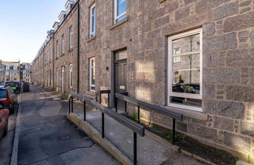 Aberdeen West End Apartment | Convenient Ground Floor Access at The Grove Hotel