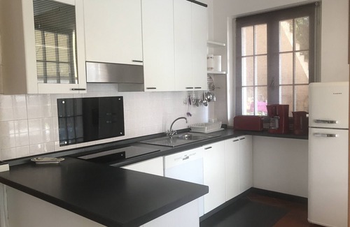 Albisano Villa | Lake View Ground Floor Apartment with Pool Access