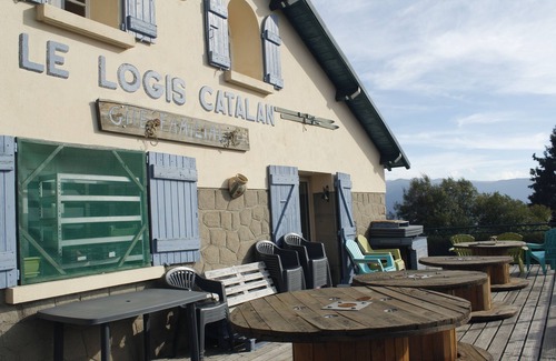 Font-Romeu-Odeillo-Via Ski Chalet | Ideal Group & Family Lodging for Up to 30 in Font Romeu