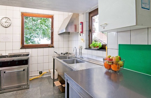 Sart-lez-Spa Cottage | Charming Cottage in Tiège Jalhay with Family-Friendly Amenities