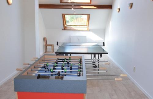 Anhee House | Welcoming Holiday Home with Private Terrace for Families