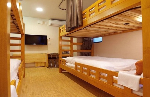 Nara Hotel | Family-Friendly Group Room with Kitchen & Breakfast - Nara