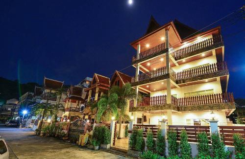 Nanai Road Villa | Ideal Group Getaway at Patong House with Pool & Family Fun