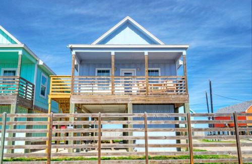 Flour Bluff House | Family-Friendly Laguna Village Retreat with Private Pool
