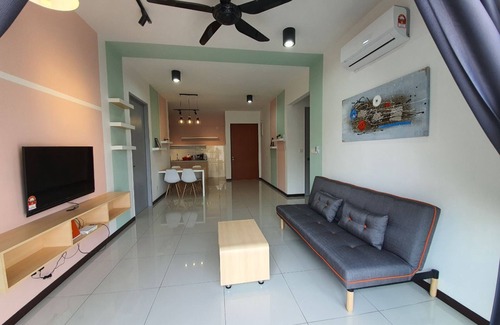 Kampung Bagan Dalam Condo | Group Getaway at Sunway Carnival, Butterworth for 8 Guests