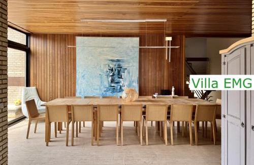Saerbeck Villa | Inviting Group Villa EMG in Münster with Oceanfront Views