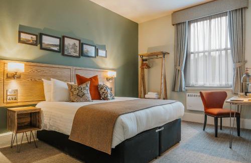 Rowsley Hotel | Inviting Grouse & Claret, Matlock: Family-Friendly Retreat