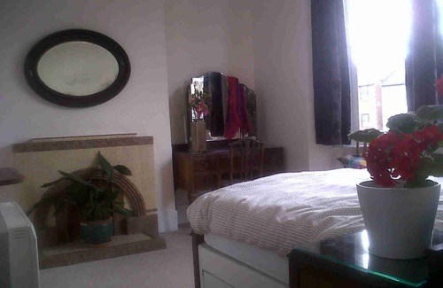 Forest Gate House | Grove Guest House: Family-Friendly with Breakfast Included