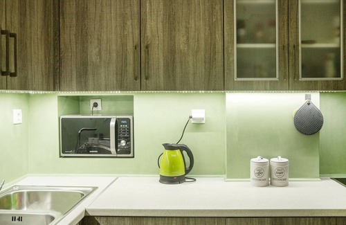 Nea Smirni Apartment | Grove House: Classy Flat Near Acropolis & Beach, 10/10 Rated