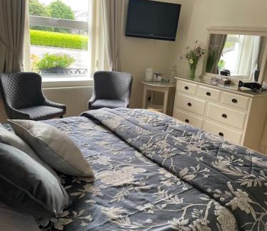 Carlingford Bed & Breakfast | Guest Rated 10/10 at Grove House Bed & Breakfast