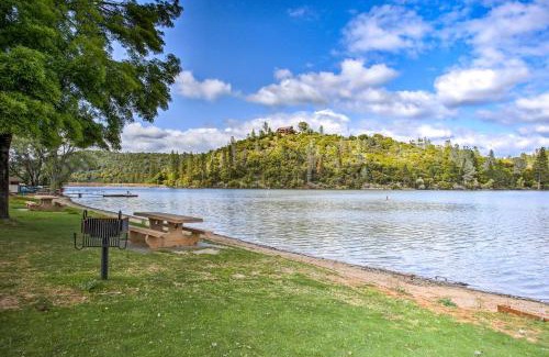 Groveland House | Charming Groveland Vacation Rental Near Yosemite with Pool