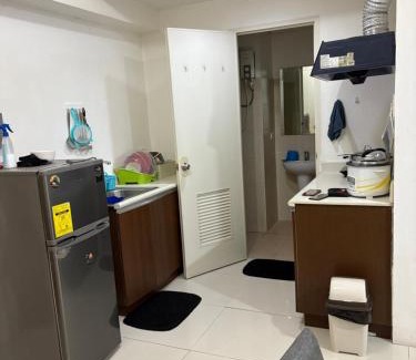 Ermita Apartment | GRS Staycation 2024
