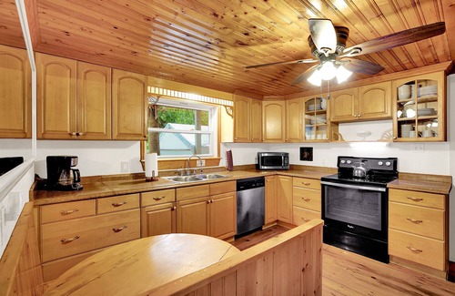 Gruene House | Explore Gruene River Haven on the Guadalupe with Pool & Spa
