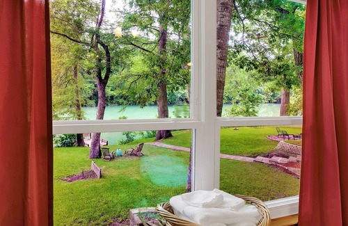 Gruene House | Explore Gruene River Haven on the Guadalupe with Pool & Spa