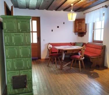 Arriach House | Seaside Escape at Grundnerhof - Guest Rated 8.9/10