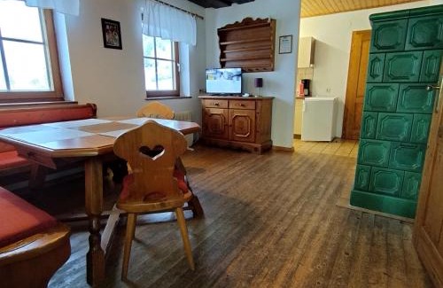Arriach House | Seaside Escape at Grundnerhof - Guest Rated 8.9/10