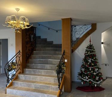 Kirchdorf in Tirol House | Experience Gruppenhaus Alpenglück: Pet & Child Friendly Stay