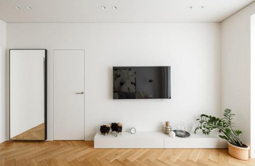 Kosuv Stary Apartment | Grush Hotel: Family-Friendly Retreat with 9.9/10 Rating
