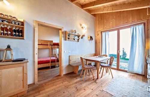 Glorenza Apartment | Accessible Family Retreat at Grushof App Paföl, Rated 9.3