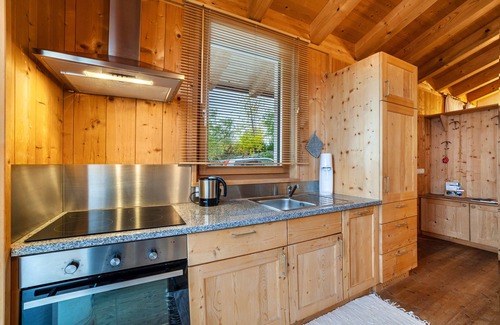 Glorenza Apartment | Stunning Grushof App Paföl with Mountain View & Spa