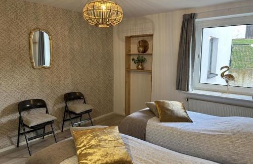 Naumburg House | Pet and Child Friendly Getaway at Grutsk Hotel
