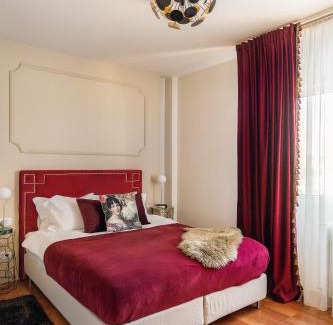 Bucharest City-Centre Apartment | Gryffindor Tower