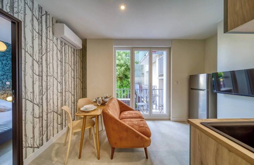 Quartier Exposition-Bajatiere Apartment | Discover GS Le Beau Berthelot: Renovated with Great Amenities
