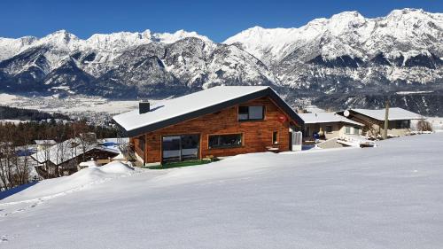 Tulfes Apartment | Relax at Gschwendtalm Tirol - 4-Star Family-Friendly Retreat