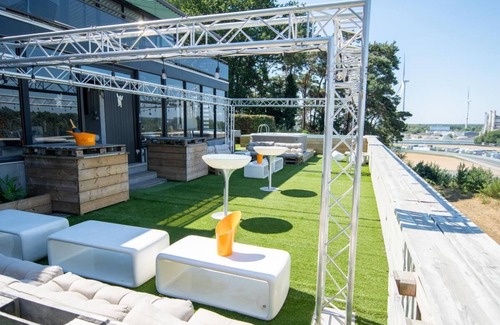 Zolder Villa | Discover GT Lounge in Heusden-Zolder with Family-Friendly Amenities
