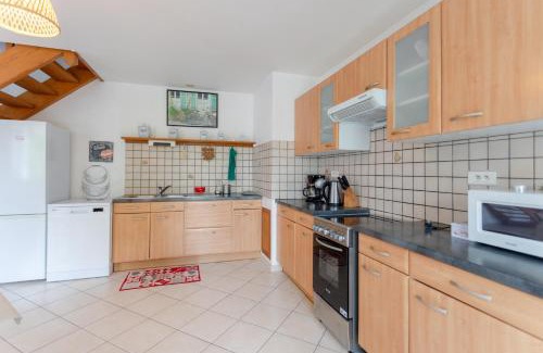 Guiche Apartment | Discover Gte Elaïa Class 3 in the Heart of Nature
