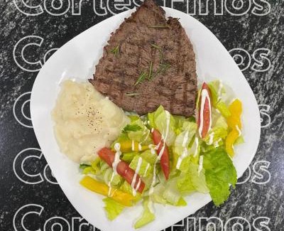 Tonala Hotel | Pet-Friendly Getaway at Guadalajara Express Tonala Hotel
