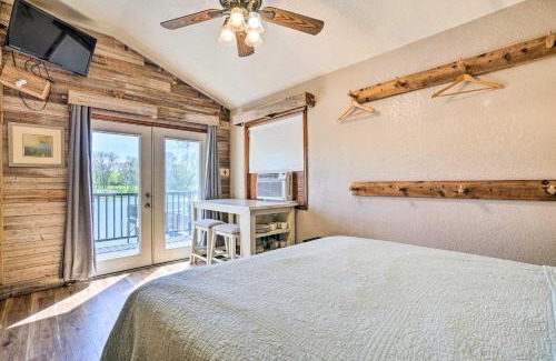 Seguin Apartment | Cozy Guadalupe River Cottage with Direct Lake Access