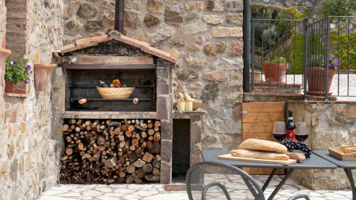 Pomarance Villa | Discover GUADO AL SOLE 26&4: Oceanfront Family Retreat