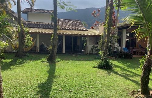 Guaeca House | Guaecá: Beachside Retreat with Pool and Ocean Views