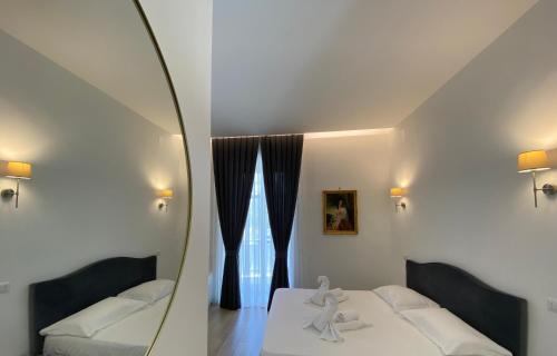 San Giorgio a Cremano Bed & Breakfast | Gualtieri B&B: Guest Rated 9.3, Pet-Friendly Retreat