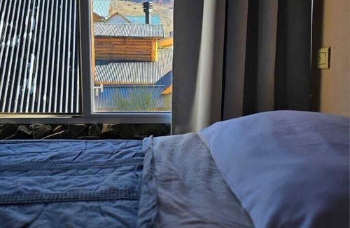 El Chalten Cabin | Discover Guanaca Lodge: Family-Friendly Retreat with Spa
