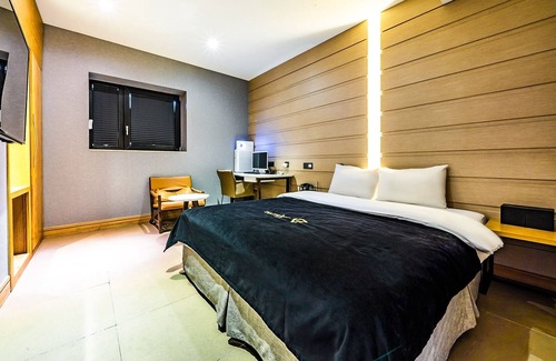 Gwangmyeong Hotel | Guangming Cherbourg Hotel