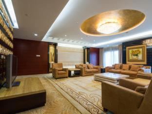 Baiyun Hotel | Elegant Guangzhou Baiyun International Convention Center Stay