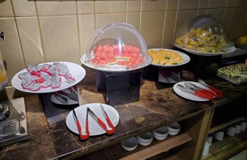 Tianhe Hotel | Convenient Stay at Guangzhou Boyi Hotel with Breakfast