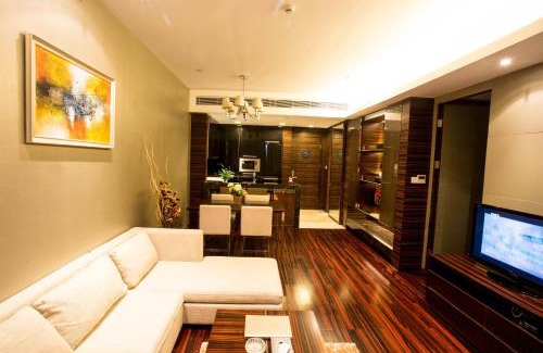 Haizhu Apartment | Discover Family-Friendly Comfort at Yicen International Apt