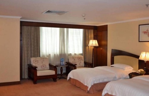 Zhujiang New Town Hotel | Guangzhou Guo Men Hotel
