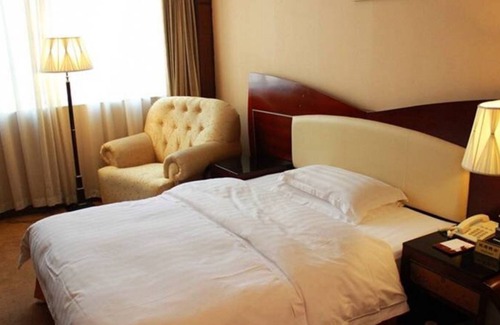Zhujiang New Town Hotel | Guangzhou Guo Men Hotel