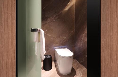 Tianhe Hotel | Guangzhou Huayu Wanfu Hotel-Free Shuttle Bus to Canton Fair Complex During Canton Fair Period