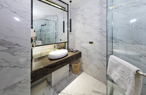 Baiyun Hotel | Guest Rated 8.8: Family-Friendly Guangzhou Kardon Hotel
