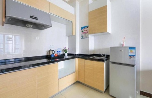 Pazhou Residential District Apartment | Discover Guangzhou Phantom Oasis Apartments with Breakfast