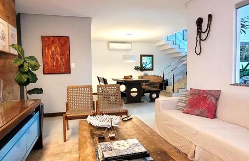 Canto do Mar House | Inviting Guarajuba Suites with Pool and Hot Tub Retreat