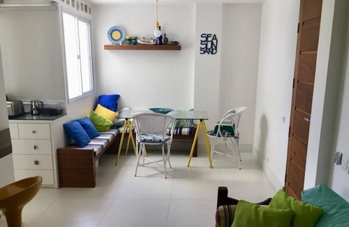 Centro Apartment | Guarapari Centro - Praia das Castanheiras Beach Front Air Conditioning and Wi-Fi