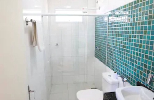 Itapebussu Hotel | Inviting Guarapousada: Pool, Spa & Breakfast Included