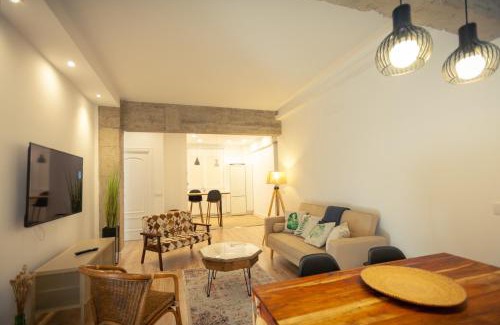 Logrono City Centre Apartment | Family-Friendly Getaway at Guardaviñas62 - 4-Star Retreat
