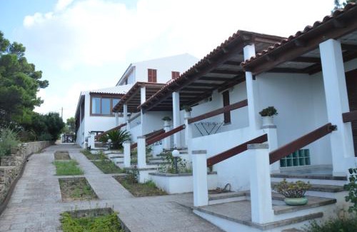 Carloforte Hotel | Exceptional Stay at Guardia dei Mori with Family-Friendly Amenities